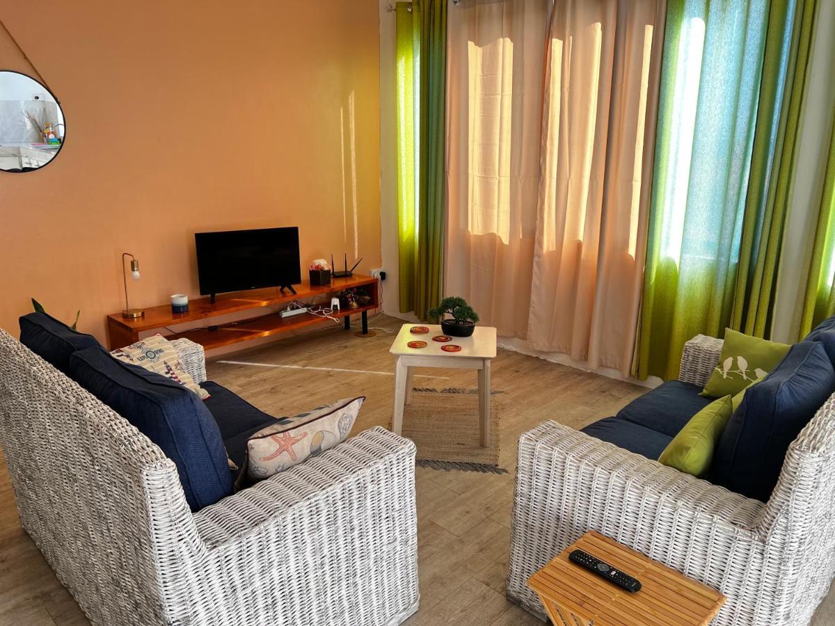 Cosy Seaview *